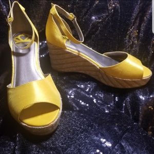 Fergalicious "Fergie" Yellow Espadrilles w/ striped 3⅛ inch wedge. Size 10